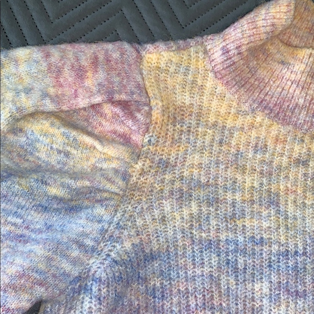 Knitted Cropped Pastel Colorful cozy Sweater light pink blue yellow - Picture 5 of 5